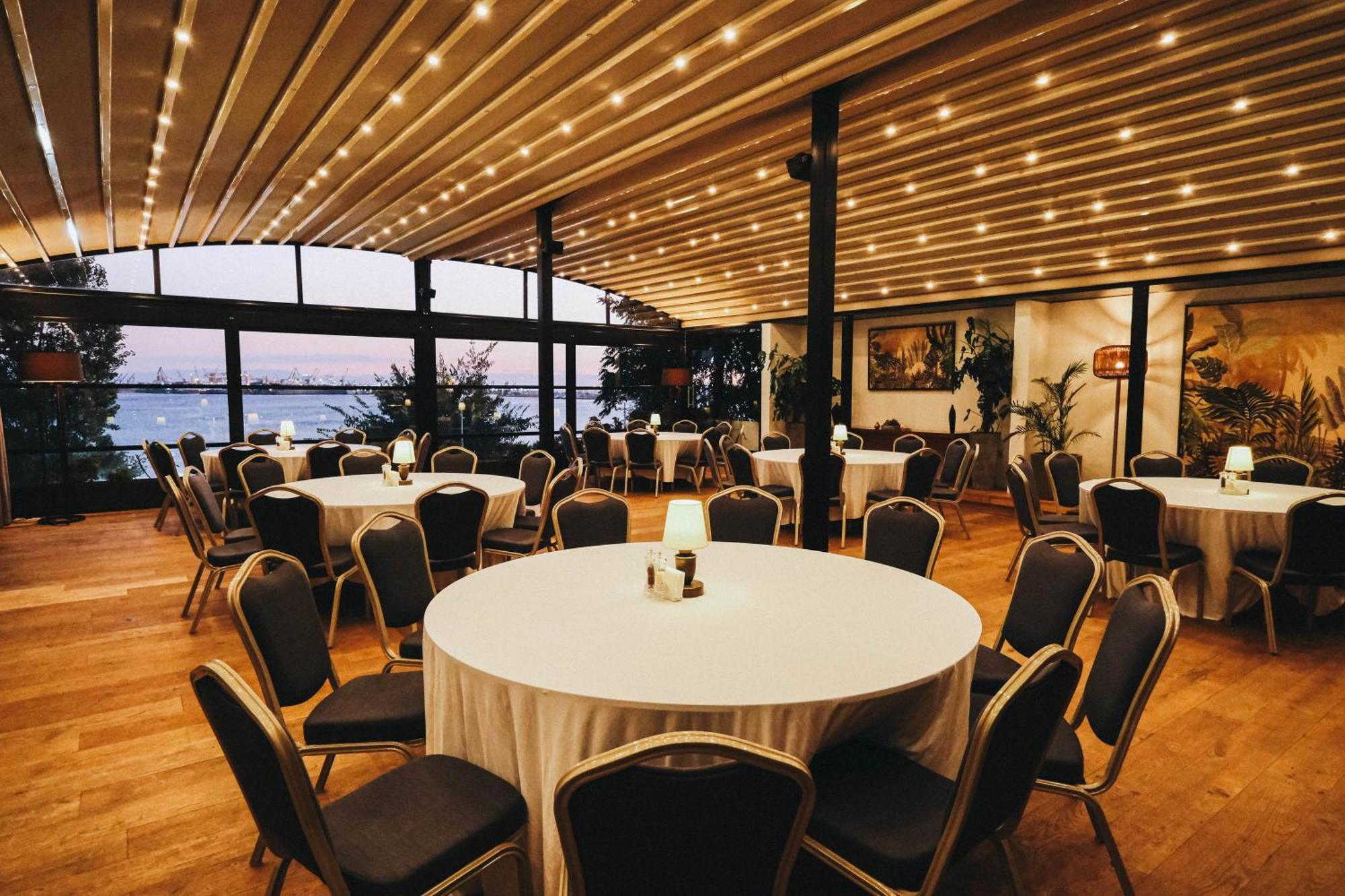 Holiday Inn Istanbul - Tuzla Bay By Ihg Eksteriør bilde