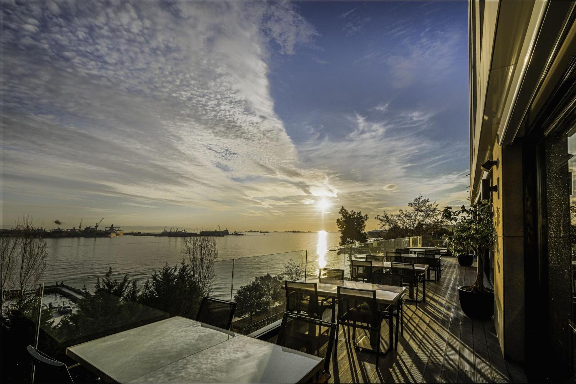 Holiday Inn Istanbul - Tuzla Bay By Ihg Eksteriør bilde