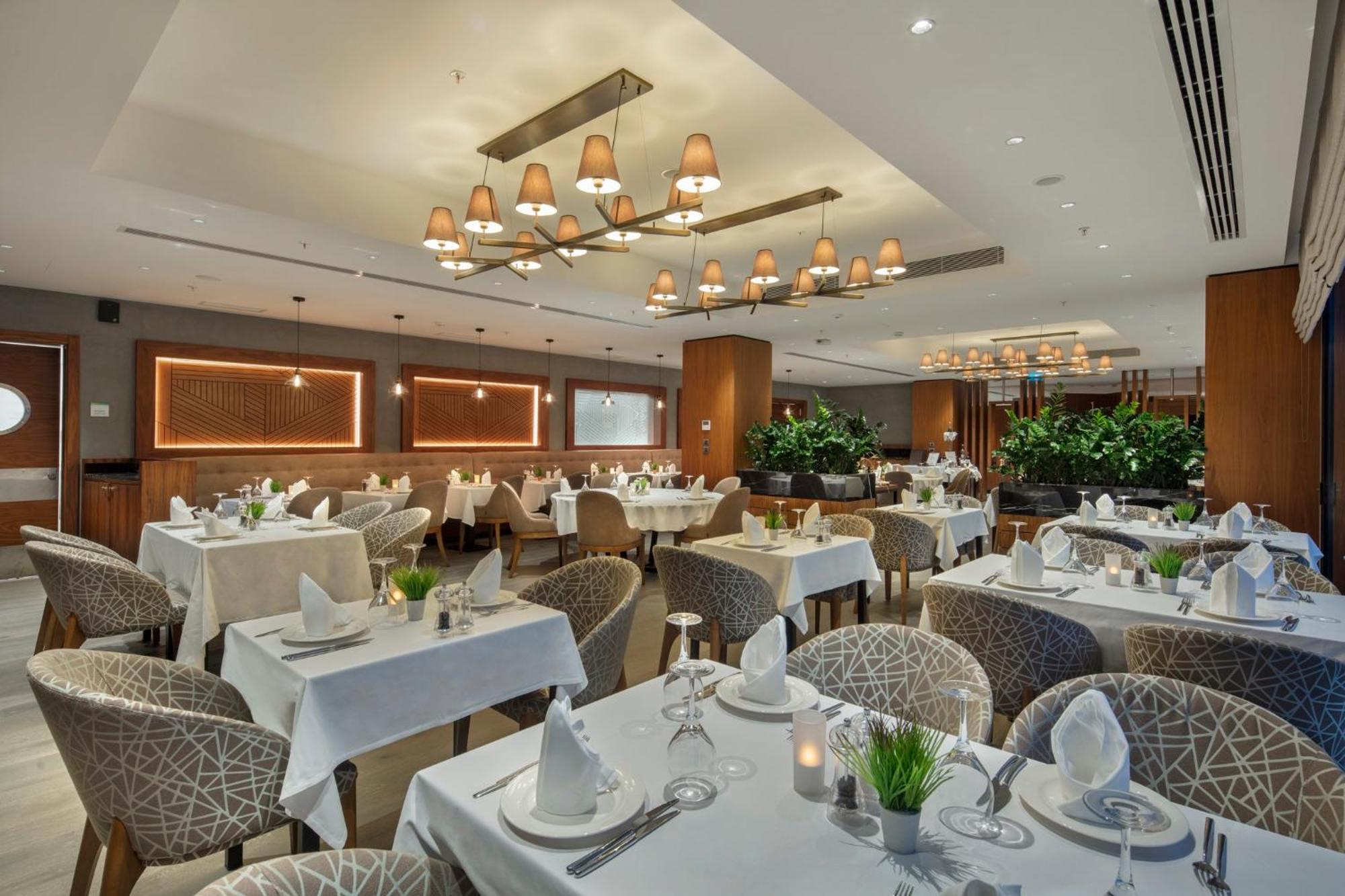 Holiday Inn Istanbul - Tuzla Bay By Ihg Eksteriør bilde